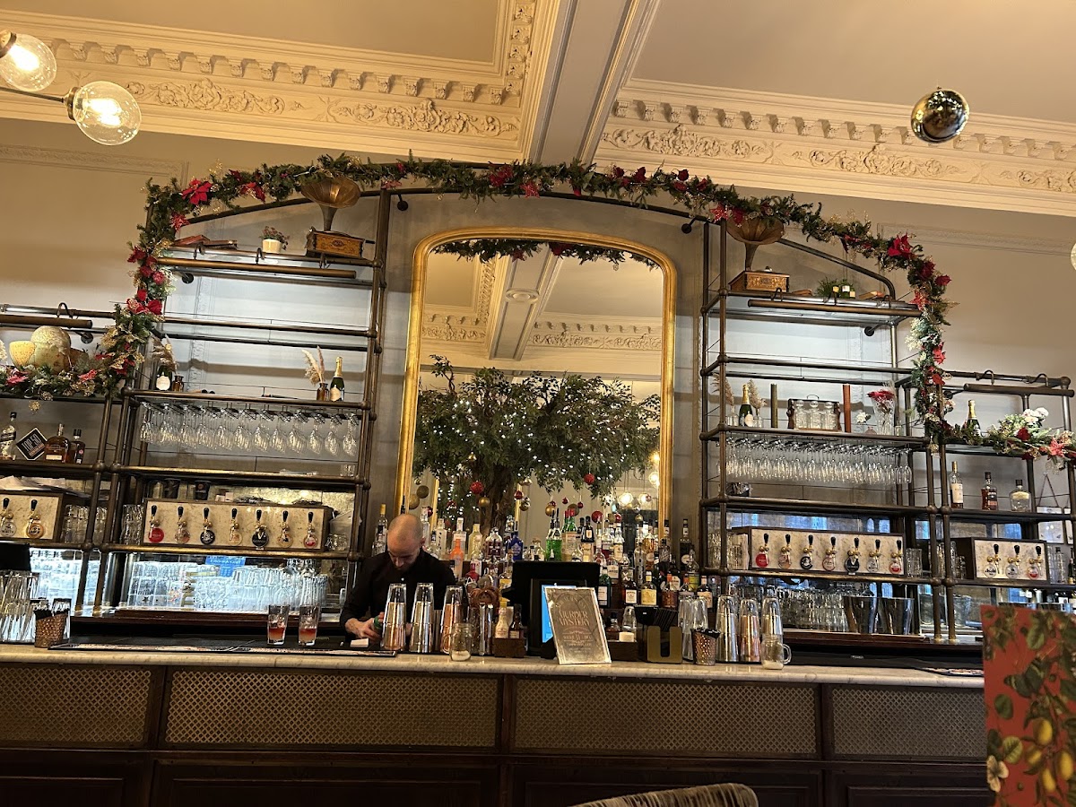 Lost & Found Leeds Club — Restaurant